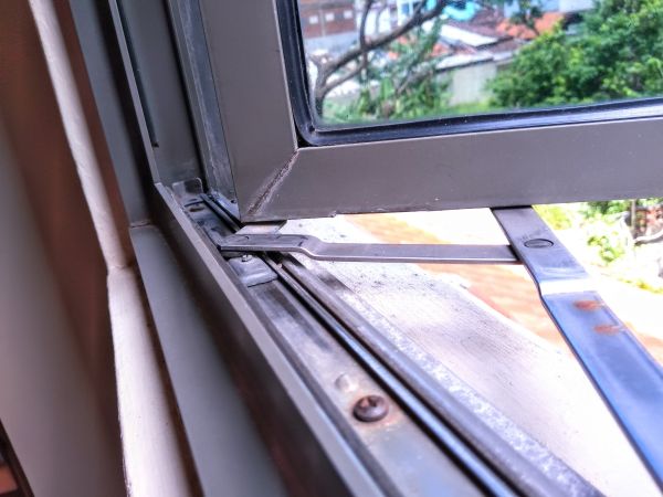 Cost of Hinged Window Replacement in Raleigh